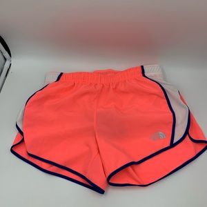 SALE 2/20!! The North Face